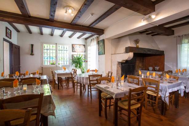 Salle à manger L’Auberge des Gorges à Saint-Martin-d’Ardèche